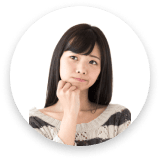 悩む女性
